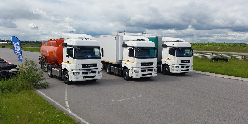 грузовики в лизинг